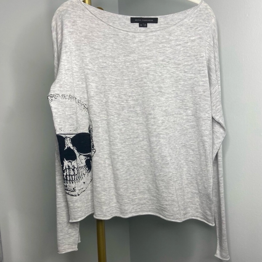 SKULL CASHMERE Skull Design Gray Long Sleeve Soft Tee XSmall